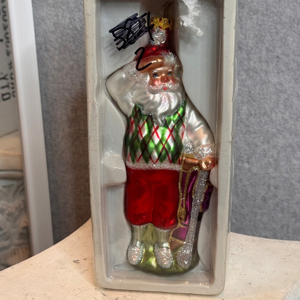Golfing Santa Glass Christmas Ornament Golfer Holding Club Blown Glass‎ Handmade - Picture 2 of 4